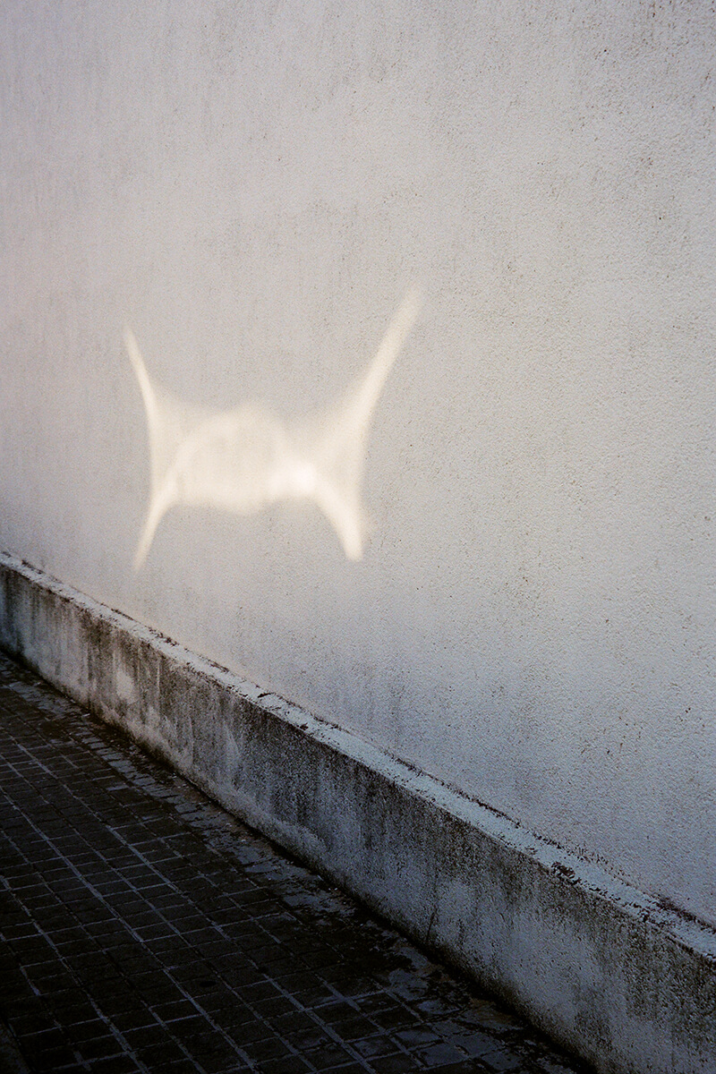 20 Ways To Disappear - Enric Montes - Phases Magazine