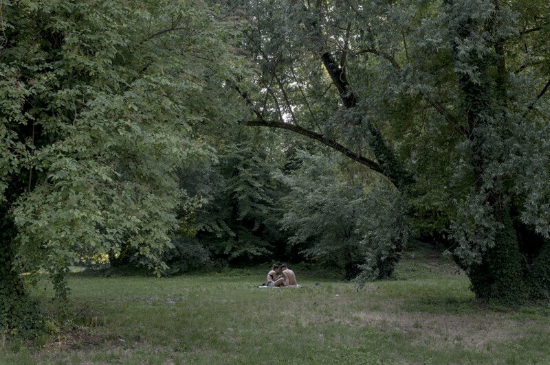 As long as there’s a lawn - Roberto Boccaccino - Phases Magazine