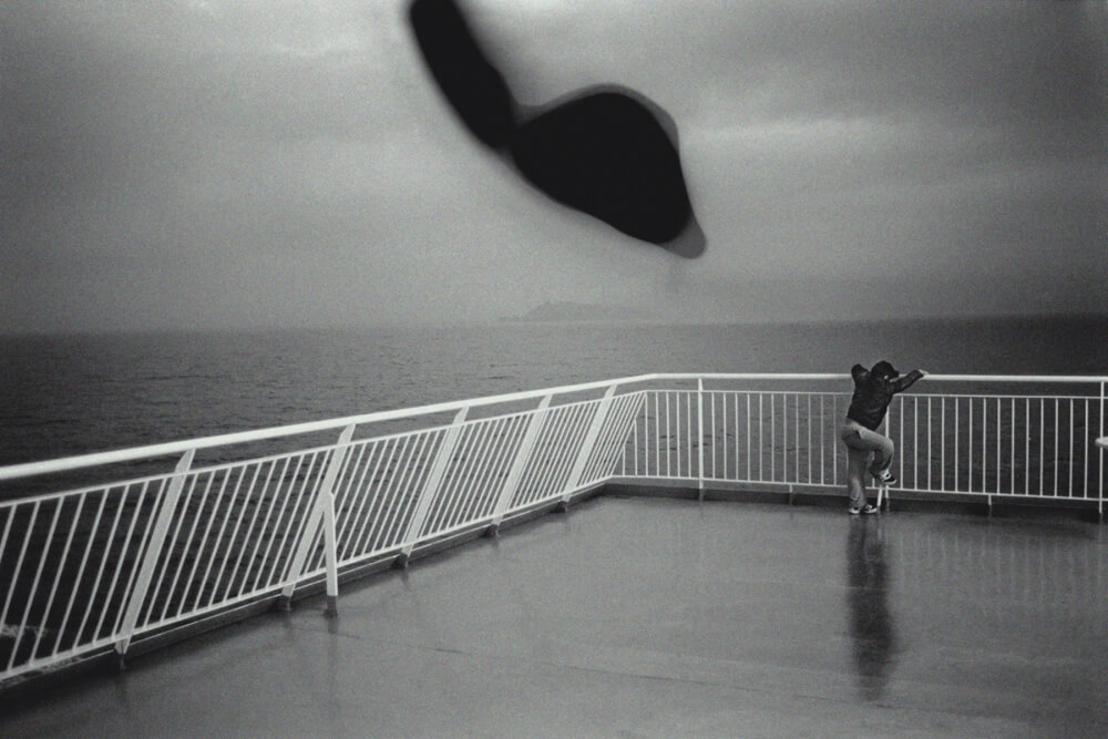 The Leaves of October - Yannis Karpouzis - Phases Magazine