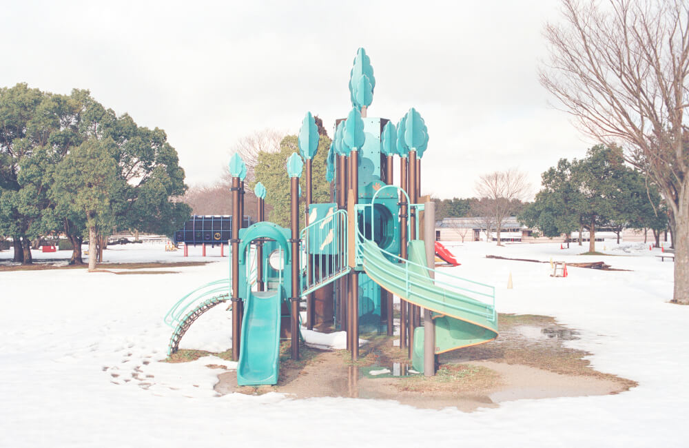 Seasonal Abandonment of Imaginary Worlds - Carine Thévenau - Phases Magazine