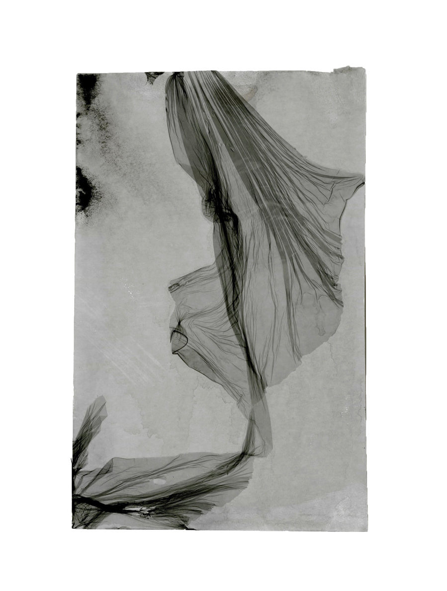 Unsettled - Amber Baverstock - Phases Magazine