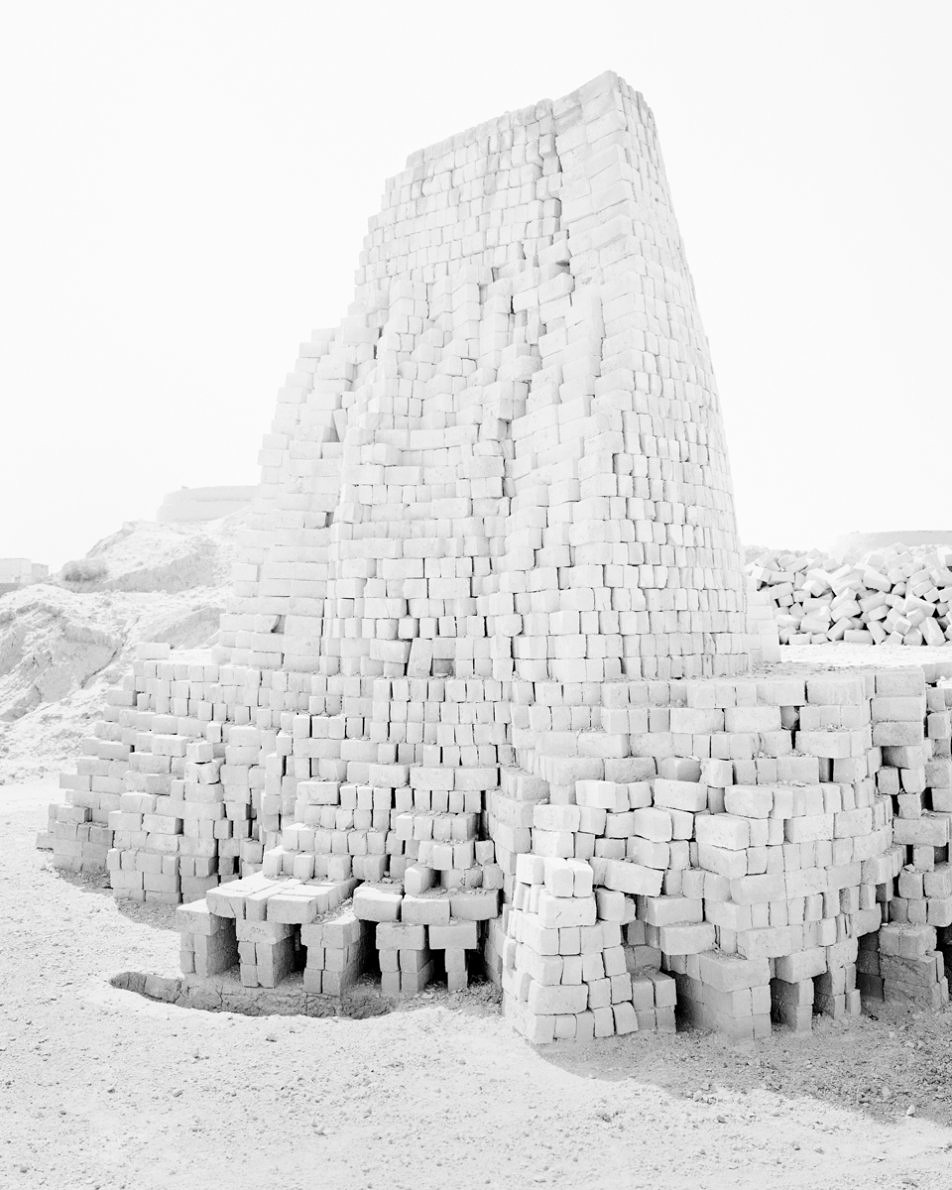 Conference of The Birds - Sybren Vanoverberghe - Phases Magazine