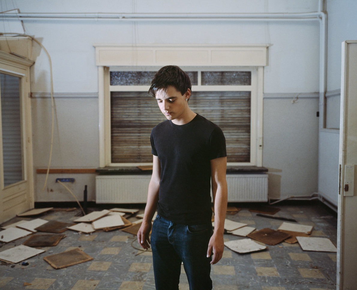 Unsettled - Isabelle Pateer - Phases Magazine