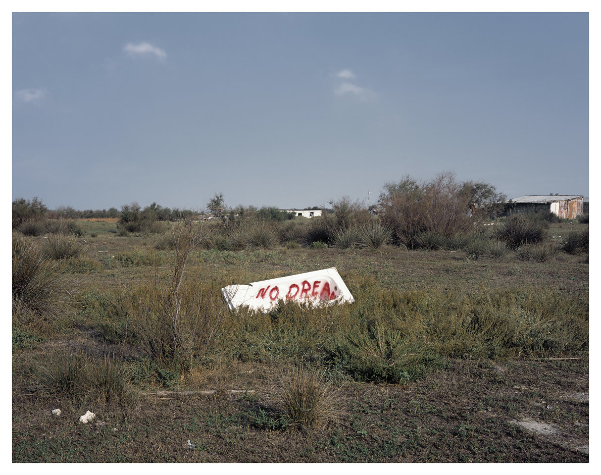 Sunny days/A true story - Kosmas Pavlidis - Phases Magazine