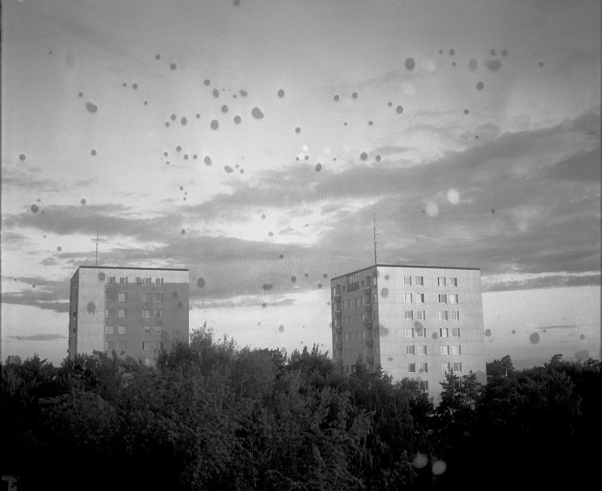 Ragsved - Angelica Elliott - Phases Magazine