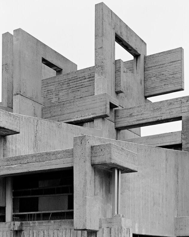Concrete Doesn’t Burn - Bertrand Cavalier - Phases Magazine
